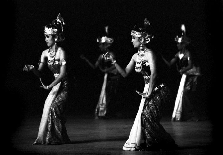 Javanese angels in the Ramayana ballet, Yogyakarta